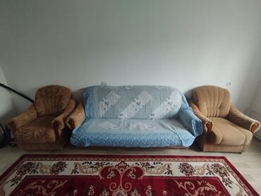 Диваны: Straight sofa