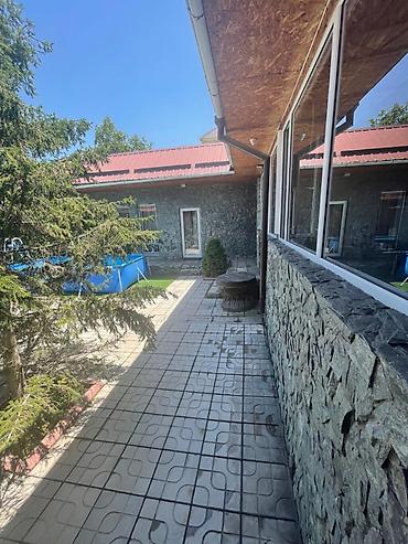 сел: 🏡 Продается дом в селе Новопокровка ✨ Просторный дом для большой семьи — 9
