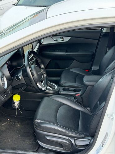 Kia: Kia K3: 2021 г., 1.6 л, Автомат, Бензин, Седан — 12