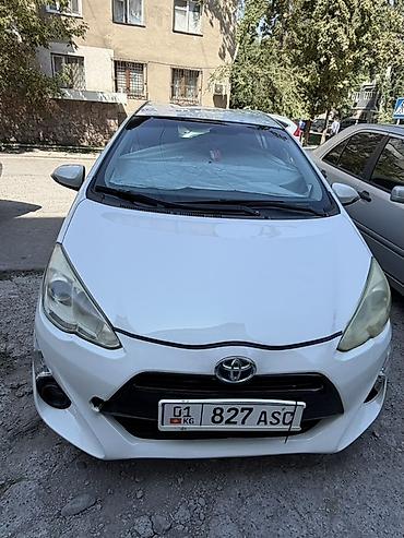 byd e1: Toyota Aqua: 2016 г., 1.5 л, Вариатор, Гибрид, Хэтчбэк — 1