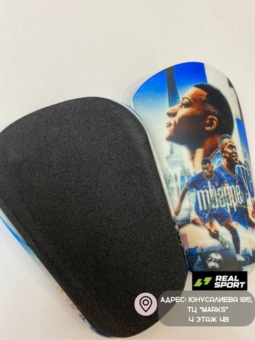 Другое для спорта и отдыха: Щитки с принтами лучших игроков футбола!!! Щитки мини, для защиты — 18