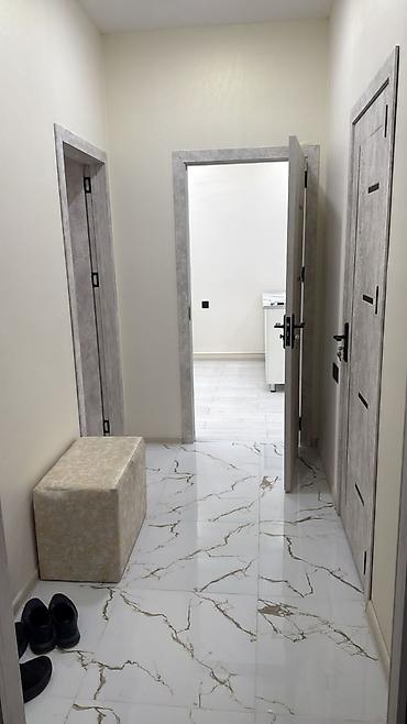prefabrik ev satilir: Qaraçuxur qəs., 2 otaqlı, Yeni tikili, m. Neftçilər, 47 kv. m — 6