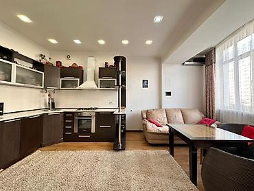center: For rent a 2 bedroom studio apartment in the Ak-Keme district, the — 10