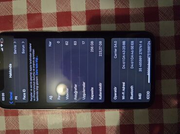 Apple iPhone: IPhone X, 256 GB, Gümüşü, Face ID