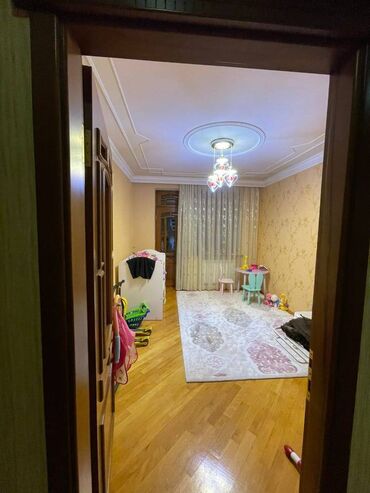 Köhnə tikili: Bakı, Bakıxanov qəs., 4 otaqlı, Köhnə tikili, 120 kv. m — 11