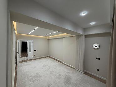 Долгосрочная аренда квартир: 4 комнаты, Риэлтор, Без подселения, С мебелью полностью — 16