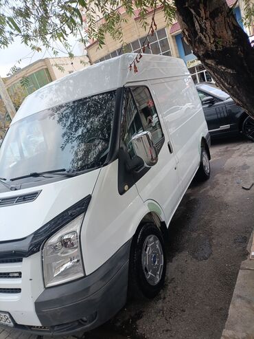 Yük maşınları: Ford 2010 il, motor 2.2 l, Furqon, İşlənmiş — 2