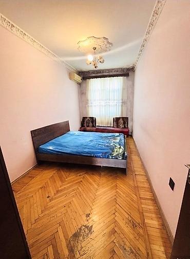 studio ev: Yaxşı təklif, Əcəmi metrosuna yaxın. Yaxın zamanda ev sahibi evə kombi — 1