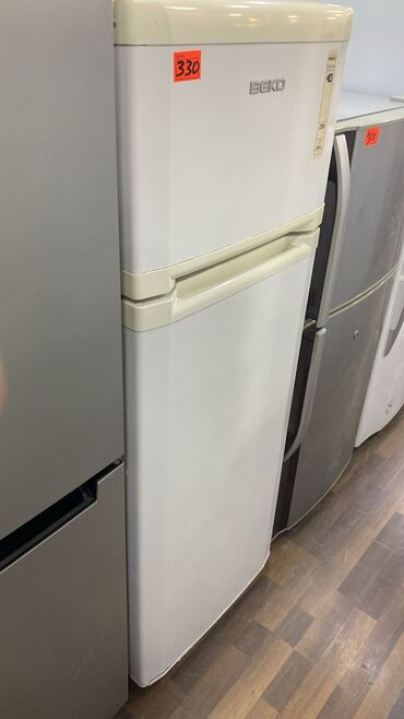 Qabyuyan maşınlar: 2 qapılı Beko Soyuducu Satılır, rəng - Ağ