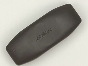 Brązowe, podłużne etui na okulary marki Lancel. Solidne, idealne do