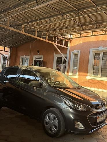 обмен на спарк: Chevrolet Spark: 2021 г., 1 л, Автомат, Бензин, Хэтчбэк — 3