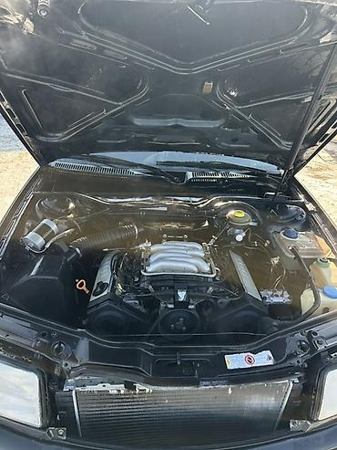 Audi: Audi A4: 1993 г., 2.6 л, Механика, Бензин, Седан at lalafo.kg — 8 Audi: Audi A4: 1993 г., 2.6 л, Механика, Бензин, Седан — 8