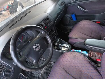 авто москва: Volkswagen Golf: 2000 г., 1.6 л, Автомат, Бензин, Хэтчбэк