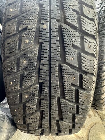 Шины: Шины 225 / 65 / R 17, Зимняя шипованная, Комплект, Легковые — 10