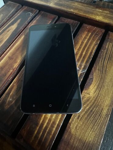 запись по телефону: Xiaomi, Redmi 5A, Б/у, 16 ГБ, цвет - Серебристый, 2 SIM