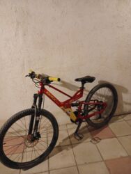 İdman velosipedləri: İşlənmiş Dağ velosipedi 26", sürətlərin sayı: 9, Pulsuz çatdırılma — 1