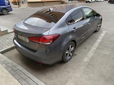 Kia: Kia Cerato: 2 l | 2017 il Sedan — 6