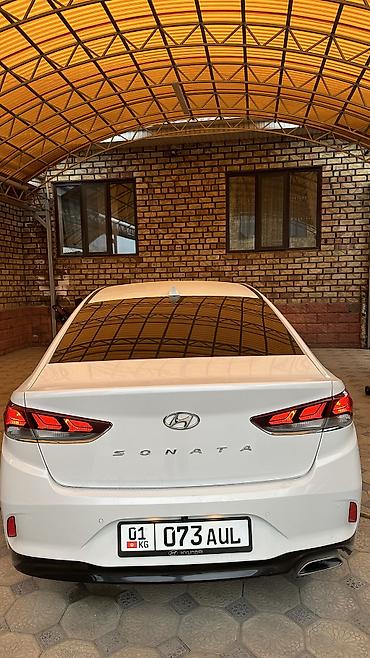 180000: Hyundai Sonata: 2018 г., 2 л, Автомат, Газ, Седан — 2