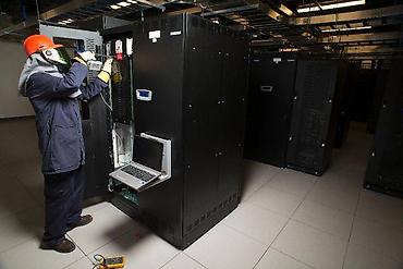 saray işıq idarəsi: Bütün növ ups lərin Satışı diaqnostikası və təmiri *1 kVA dan 1MVA a — 2