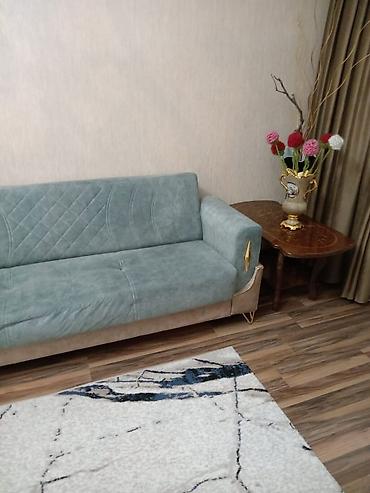 komod modelleri: Modern yumşaq divan - Rəng: açıq adaçayı-yaşıl oturacaq və arxa — 3
