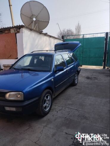 сидения гольф 2: Volkswagen Golf: 1995 г., Механика, Газ, Универсал