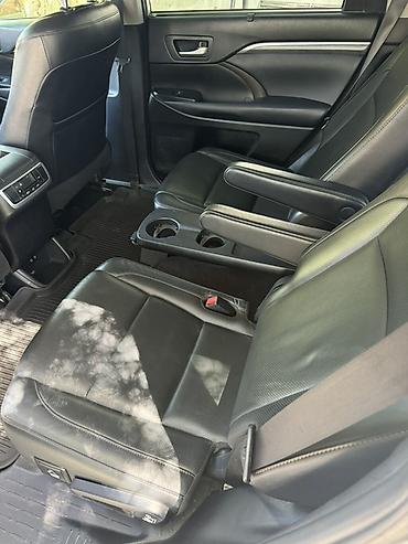 маш: Toyota Highlander: 2019 г., 3.5 л, Автомат, Бензин, Кроссовер — 10