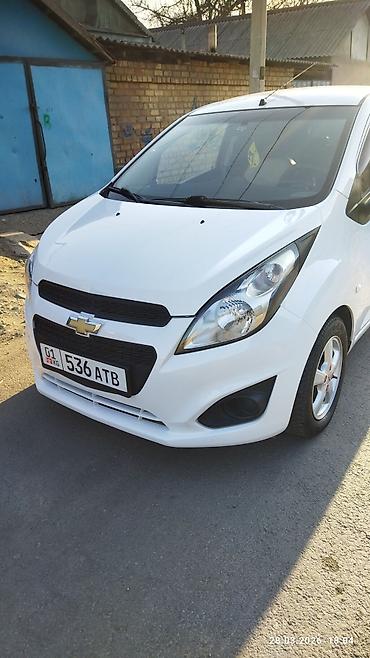 Chevrolet Spark: 2015 г., 1 л, Автомат, Бензин, Хэтчбэк at lalafo.kg Chevrolet Spark: 2015 г., 1 л, Автомат, Бензин, Хэтчбэк