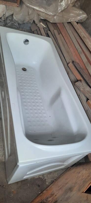 qapi ikinci el: Vanna təzə kimidi material çox keyfiyyətli 160 /60 razmer
