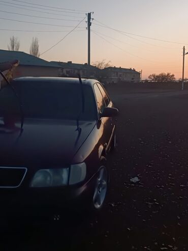 Audi: Audi A6: 1994 г., 2.6 л, Механика, Бензин, Седан