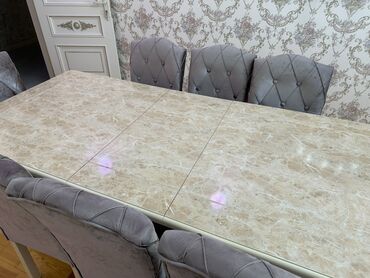 işlenmiş masa desti: Qonaq otağı üçün, İşlənmiş, Açılan, Kvadrat masa, 8 stul, Azərbaycan