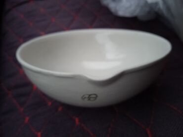фарфоровые посуды: Чаша выпарительная фарфоровая