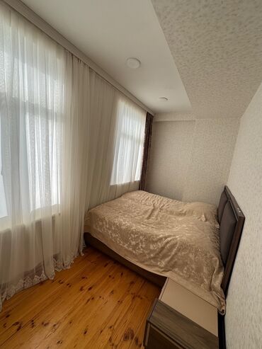 Yeni tikili: 3-cü mikrorayon, 3 otaqlı, Yeni tikili, m. Memar Əcəmi, 102 kv. m — 7