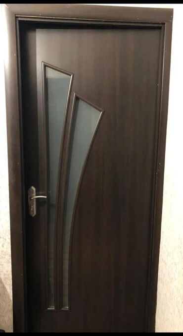 3 eded qapı satılır ölçü standardi birində difekti var şəkldə var