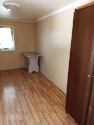 Продажа коттеджей и домов: Продаётся частный дом с двором и воротами. - Участок с широкими — 10