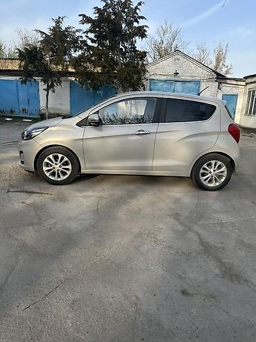 Chevrolet: Chevrolet Spark: 2018 г., 1 л, Вариатор, Хэтчбэк — 2