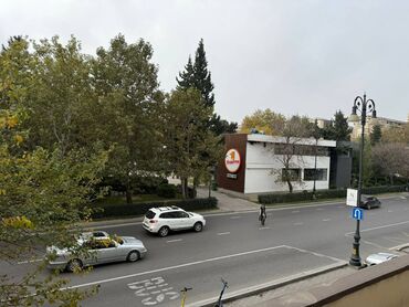 Köhnə tikili: Bakı, 7 otaqlı, Köhnə tikili, m. Gənclik, 170 kv. m — 6