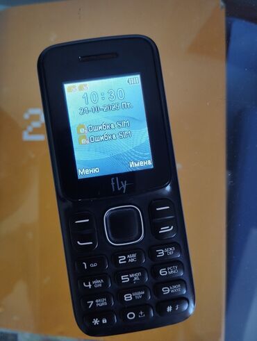 кнопчный телефон: Fly B700 Duo, Б/у, цвет - Черный, 2 SIM