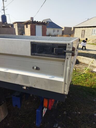 Грузовые кузова и будки: Кузов бортовой Mercedes-Benz, 2005 г., Новый, Оригинал — 2