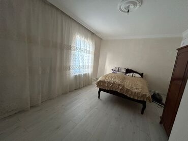 kirayə evlər bayıl: 100 kv. m, 3 otaqlı, Kombi