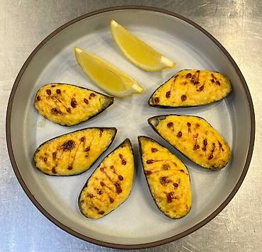 Повара: Повар Сушист. Больше 6 лет опыта at lalafo.kg — 34 Повара: Повар Сушист. Больше 6 лет опыта — 34