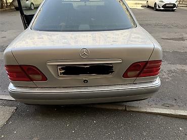 mercedec: Mercedes-Benz E-Class W210, 1998 il, Almaniya, Ünvandan götürmə — 1