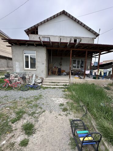 Продажа домов: Дом, 240 м², 8 комнат, Риэлтор, Косметический ремонт