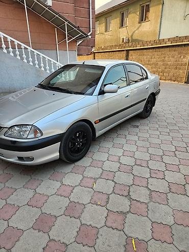 tayota auris: Toyota Avensis: 2002 г., 2 л, Механика, Бензин, Седан — 3