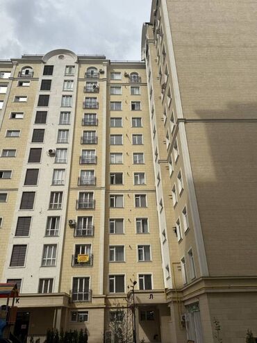 котедж бостери: 2 бөлмө, 71 кв. м, Элитка, 14 кабат, ПСО (өзү оңдоп түзөтүп бүтүү үчүн)