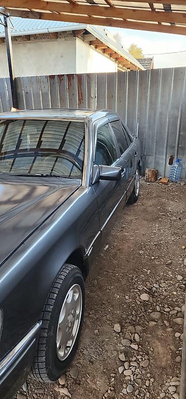 Mercedes-Benz E-Class: 1993 г., 3.2 л, Бензин, Седан lalafo.kg да — 3 Mercedes-Benz E-Class: 1993 г., 3.2 л, Бензин, Седан — 3