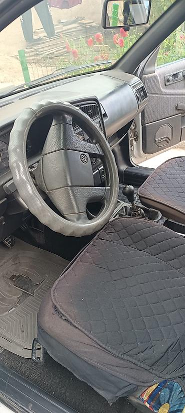 hongqi e: Volkswagen Passat: 1992 г., 1.8 л, Механика, Бензин, Седан — 5