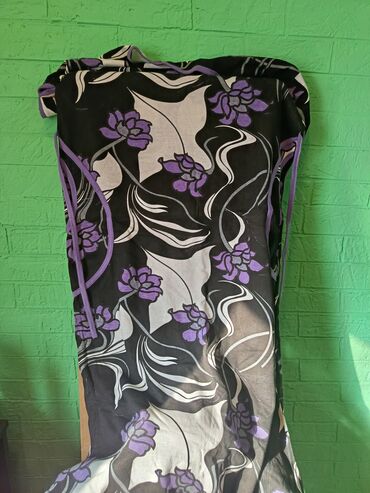 Dəstlər, kostyumlar: Qadın geyimləri – 3 parçalı dəst - Ağ fonlu, abstrakt şəhər motivli -da lalafo.az — 5 Dəstlər, kostyumlar: Qadın geyimləri – 3 parçalı dəst - Ağ fonlu, abstrakt şəhər motivli — 5