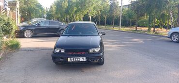 Volkswagen: Volkswagen Golf: 1993 г., 1.8 л, Механика, Бензин, Хэтчбэк