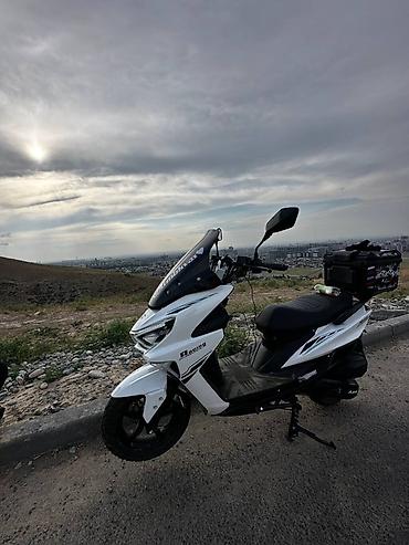 продам бу скутер: Продам скутер Макси 🏍️, 49,000 сом окончательно ‼️‼️‼️‼️почти новая — 4