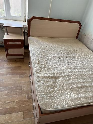 Спальные гарнитуры: Спальный гарнитур, Б/у, Двуспальная кровать, Комод, Тумба, ДСП, Самовывоз, цвет - Коричневый — 3